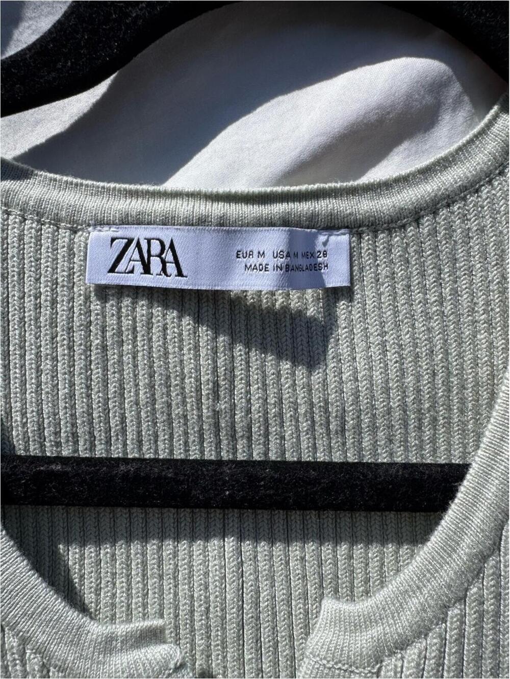 Zara Ribbed Crop Tank Top - Green - Medium - Picture 3 of 6